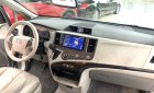Toyota Sienna 2010 - Cần bán xe Toyota Sienna sản xuất năm 2010, màu bạc, nhập khẩu nguyên chiếc, giá 890tr