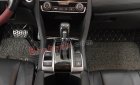 Honda Civic   1.8 Tubor  2018 - Cần bán lại xe Honda Civic 1.8 Tubor sản xuất 2018, màu trắng, nhập khẩu 