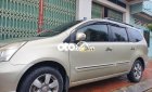 Nissan Grand livina   2010 - Cần bán Nissan Grand livina năm sản xuất 2010, màu vàng cát