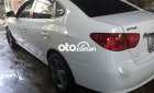 Hyundai Elantra 2011 - Cần bán gấp Hyundai Elantra năm sản xuất 2011, màu trắng số sàn