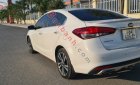 Kia Cerato 2018 - Cần bán Kia Cerato đời 2018, màu trắng như mới giá cạnh tranh