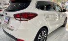 Kia Rondo   2.0 GAT  2018 - Cần bán Kia Rondo 2.0 GAT năm 2018, màu trắng còn mới, giá tốt