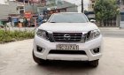 Nissan Navara SL 2.5MT 4WD  2015 - Cần bán xe Nissan Navara SL 2.5MT 4WD đời 2015, màu trắng, nhập khẩu nguyên chiếc