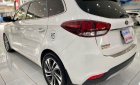 Kia Rondo   2.0 GAT  2018 - Cần bán Kia Rondo 2.0 GAT năm 2018, màu trắng còn mới, giá tốt