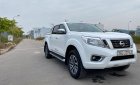 Nissan Navara SL 2.5MT 4WD  2015 - Cần bán xe Nissan Navara SL 2.5MT 4WD đời 2015, màu trắng, nhập khẩu nguyên chiếc