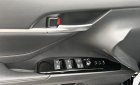 Toyota Camry Q 2020 - Bán Toyota Camry Q năm 2020, xe siêu mới, nhìn là ưng ngay, liên hệ