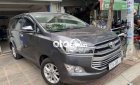 Toyota Innova 2.0E 2019 - Cần bán gấp Toyota Innova 2.0E năm sản xuất 2019, màu xám