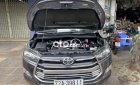 Toyota Innova 2.0E 2019 - Cần bán gấp Toyota Innova 2.0E năm sản xuất 2019, màu xám