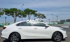 Kia Cerato AT 2019 - Bán xe Kia Cerato AT sản xuất năm 2019, màu trắng còn mới, 595tr