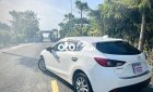 Mazda 3 2017 - Bán Mazda 3 1.5L Deluxe năm 2017, màu trắng còn mới