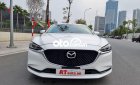 Mazda 6 2.0 Premium  2020 - Cần bán gấp Mazda 6 2.0 Premium 2020, màu trắng, giá chỉ 870 triệu