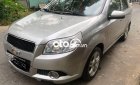 Chevrolet Aveo   LT  2015 - Cần bán gấp Chevrolet Aveo LT năm 2015, màu bạc, 235 triệu