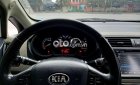 Kia Rio 2017 - Cần bán gấp Kia Rio AT sản xuất năm 2017, màu bạc, nhập khẩu nguyên chiếc, giá tốt