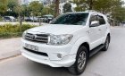 Toyota Fortuner  Sportivo 2012 - Cần bán gấp Toyota Fortuner Sportivo sản xuất năm 2012, màu trắng