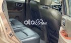 Hyundai Santa Fe Gold 2004 - Bán Hyundai Santa Fe Gold năm sản xuất 2004, màu vàng, xe nhập, giá 235tr