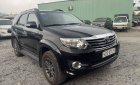 Toyota Fortuner   V   2016 - Bán ô tô Toyota Fortuner V năm sản xuất 2016, màu đen chính chủ