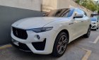 Maserati 2019 - Bán Maserati Levante AT model 2019 xe chất màu trắng, xám, xanh, đen - hỗ trợ vay ngân hàng