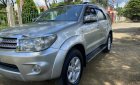 Toyota Fortuner 2011 - Bán Toyota Fortuner đời 2011 bản G máy dầu số sàn, màu bạc, giá cạnh tranh