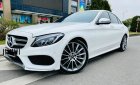 Mercedes-Benz C300 C300 AMG 2017 - Bán ô tô Mercedes C300 AMG sản xuất 2017, màu trắng