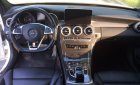 Mercedes-Benz C300  AMG 2016 - Cần bán lại xe Mercedes C300 AMG năm sản xuất 2016, màu trắng