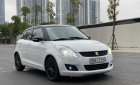 Suzuki Swift 2015 - Cần bán lại xe Suzuki Swift 1.4AT sản xuất 2015, màu trắng, giá tốt