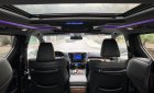Toyota Alphard 2016 - Cần bán gấp Toyota Alphard Luxury năm 2016, màu đen, nhập khẩu