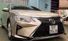 Toyota Camry 2015 - Xe Toyota Camry 2.5Q năm sản xuất 2015, màu vàng đồng, xe gia đình sử dụng giữ gìn cẩn thận còn rất mới