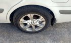 Mazda 626 2002 - Bán xe Mazda 626 MT đời 2002, màu trắng, nhập khẩu, giá chỉ 129 triệu