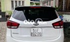 Kia Rondo 2017 - Cần bán gấp Kia Rondo 2.0 GAT 2017, màu trắng xe gia đình, giá 435tr