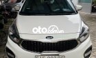 Kia Rondo 2017 - Cần bán gấp Kia Rondo 2.0 GAT 2017, màu trắng xe gia đình, giá 435tr