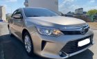 Toyota Camry E 2016 - Bán Toyota Camry E năm 2016 số tự động, 699 triệu