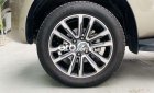 Ford Everest 2018 - Cần bán xe Ford Everest Titanium 2.0L sản xuất 2018, màu nâu, nhập khẩu