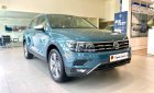 Volkswagen Tiguan 2022 - [Ở đây luôn có sẵn xe đủ màu] mời anh chị lái thử miễn phí & xem giá lăn bánh của xe Tiguan Luxury S 2022 màu xanh Petro