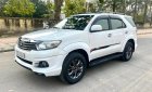 Toyota Fortuner V 4x2 AT 2016 - Cần bán lại xe Toyota Fortuner V 4x2 AT sản xuất năm 2016, màu trắng