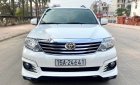 Toyota Fortuner V 4x2 AT 2016 - Cần bán lại xe Toyota Fortuner V 4x2 AT sản xuất năm 2016, màu trắng