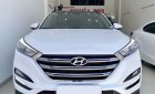 Hyundai Tucson 2019 - Cần bán gấp Hyundai Tucson 2.0 đặc biệt năm 2019, màu trắng xe gia đình