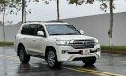 Toyota Land Cruiser 2020 - Cần bán Toyota Land Cruiser VX 4.6 V8 sản xuất năm 2020, màu trắng, xe nhập