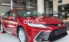 Toyota Camry 2022 - Cần bán Toyota Camry sản xuất 2022, màu đỏ, xe nhập