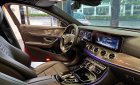 Mercedes-Benz 2017 - Bán Mercedes E300 năm sản xuất 2017, màu đỏ