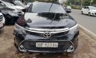 Toyota Camry 2018 - Bán ô tô Toyota Camry 2.5Q sản xuất 2018, màu đen, giá 909tr