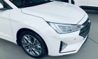 Hyundai Elantra 2022 - Cần bán xe Hyundai Elantra 2.0 AT sản xuất 2022, màu trắng