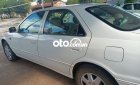 Toyota Camry 2002 - Xe Toyota Camry năm 2002, màu trắng giá cạnh tranh