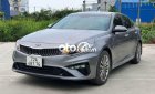 Kia Optima 2020 - Cần bán Kia Optima năm 2020, màu xám, 725tr