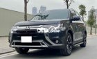 Mitsubishi Outlander 2021 - Bán Mitsubishi Outlander 2.0 CVT Premium năm 2021, màu đen