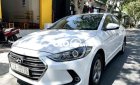 Hyundai Elantra 2017 - Bán Hyundai Elantra 1.6MT năm sản xuất 2017, màu trắng