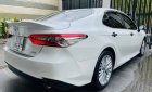 Toyota Camry 2019 - Bán Toyota Camry năm sản xuất 2019, màu trắng, nhập khẩu