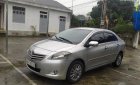 Toyota Vios 2013 - Cần bán lại xe Toyota Vios 1.5E MT năm 2013, màu bạc số sàn