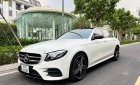 Mercedes-Benz E300 2020 - Bán ô tô Mercedes E300 AMG năm 2020, màu trắng