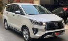 Toyota Innova 2020 - Bán Toyota Innova 2.0V sản xuất 2020, màu trắng