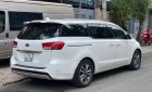 Kia Sedona 2016 - Cần bán xe Kia Sedona 3.3 GATH sản xuất 2016, màu trắng xe gia đình